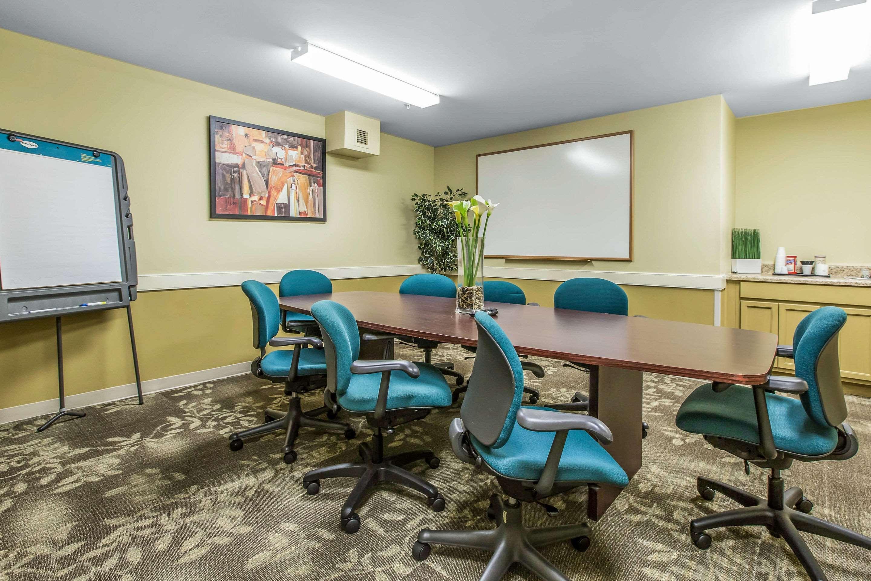 Suburban Studios Near Camp Lejeune Jacksonville Bagian luar foto