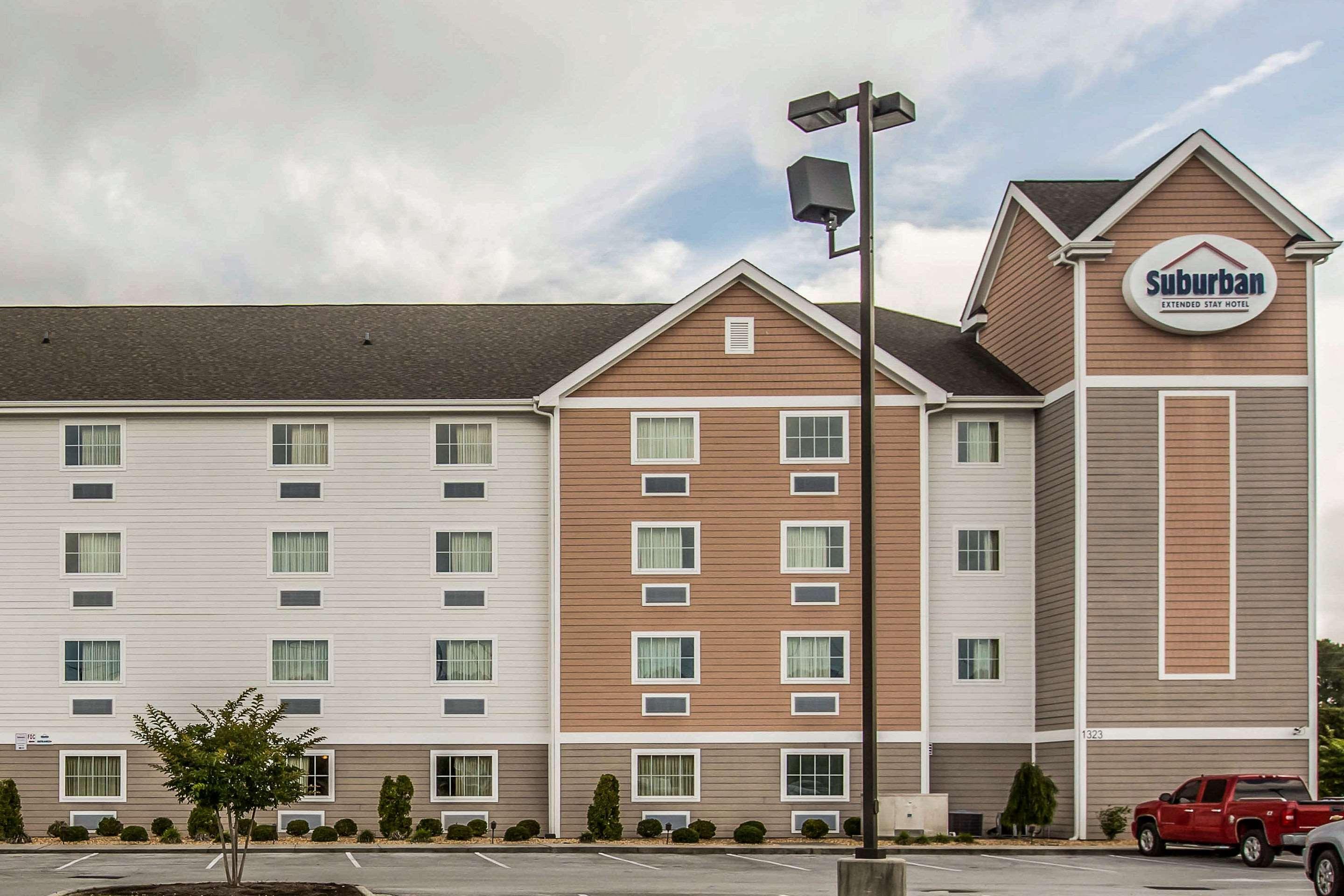 Suburban Studios Near Camp Lejeune Jacksonville Bagian luar foto